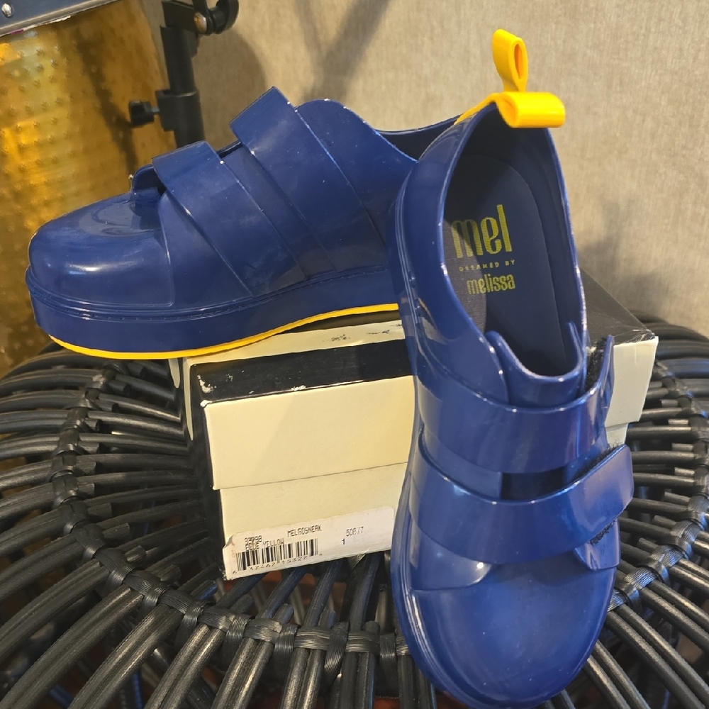 Melissa Kids Sandals in Blue with Yellow Highlights